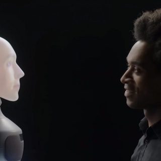 Do Robot Interviewers Eliminate Bias?